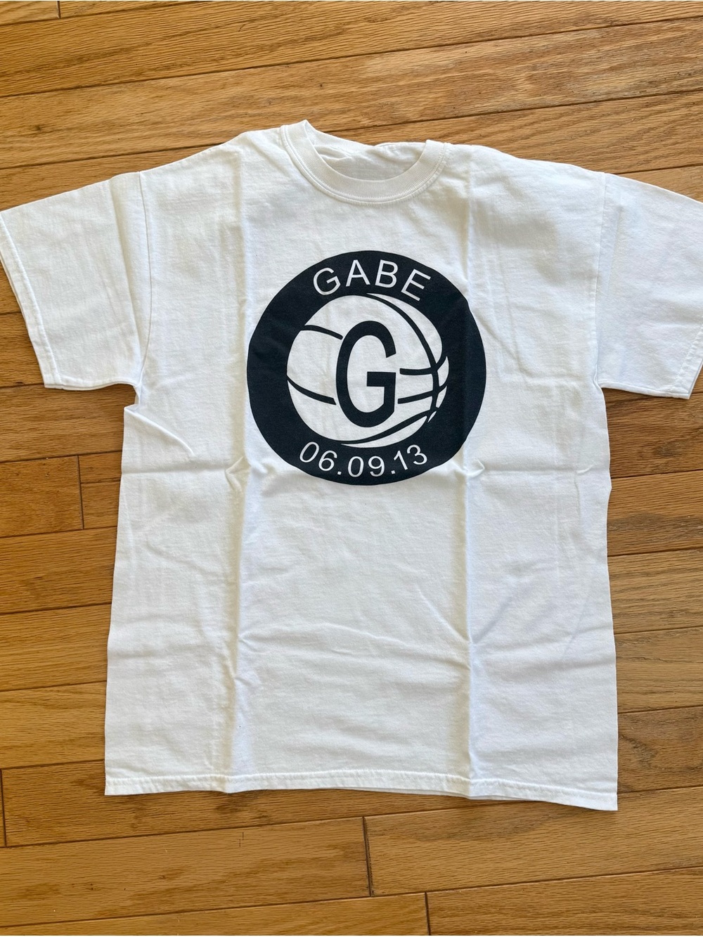 Gildan White T-Shirt with Black 'Gabe' Basketball Graphic